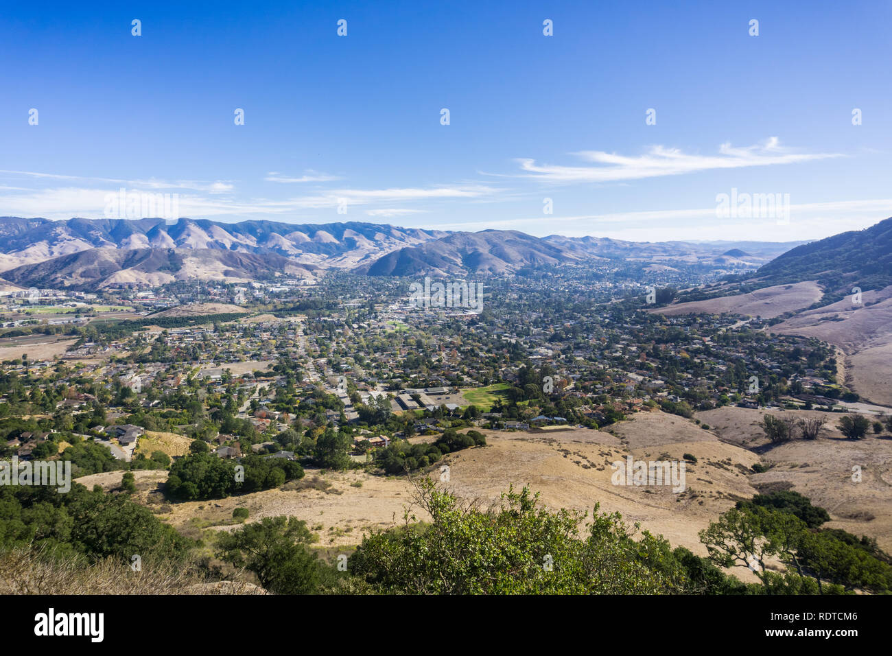 Luftaufnahme von San Luis Obispo vom Wanderweg zum Bischof Peak, Kalifornien Stockfoto