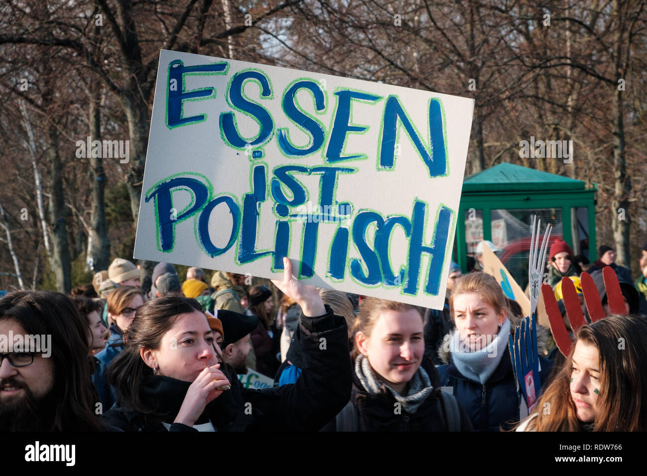 Berlin, Deutschland - Januar 19, 2019: Demonstration "Wir haben es satt", gegen die deutsche und die EU-Agrarpolitik und für nachhaltige Landwirtschaft i Stockfoto