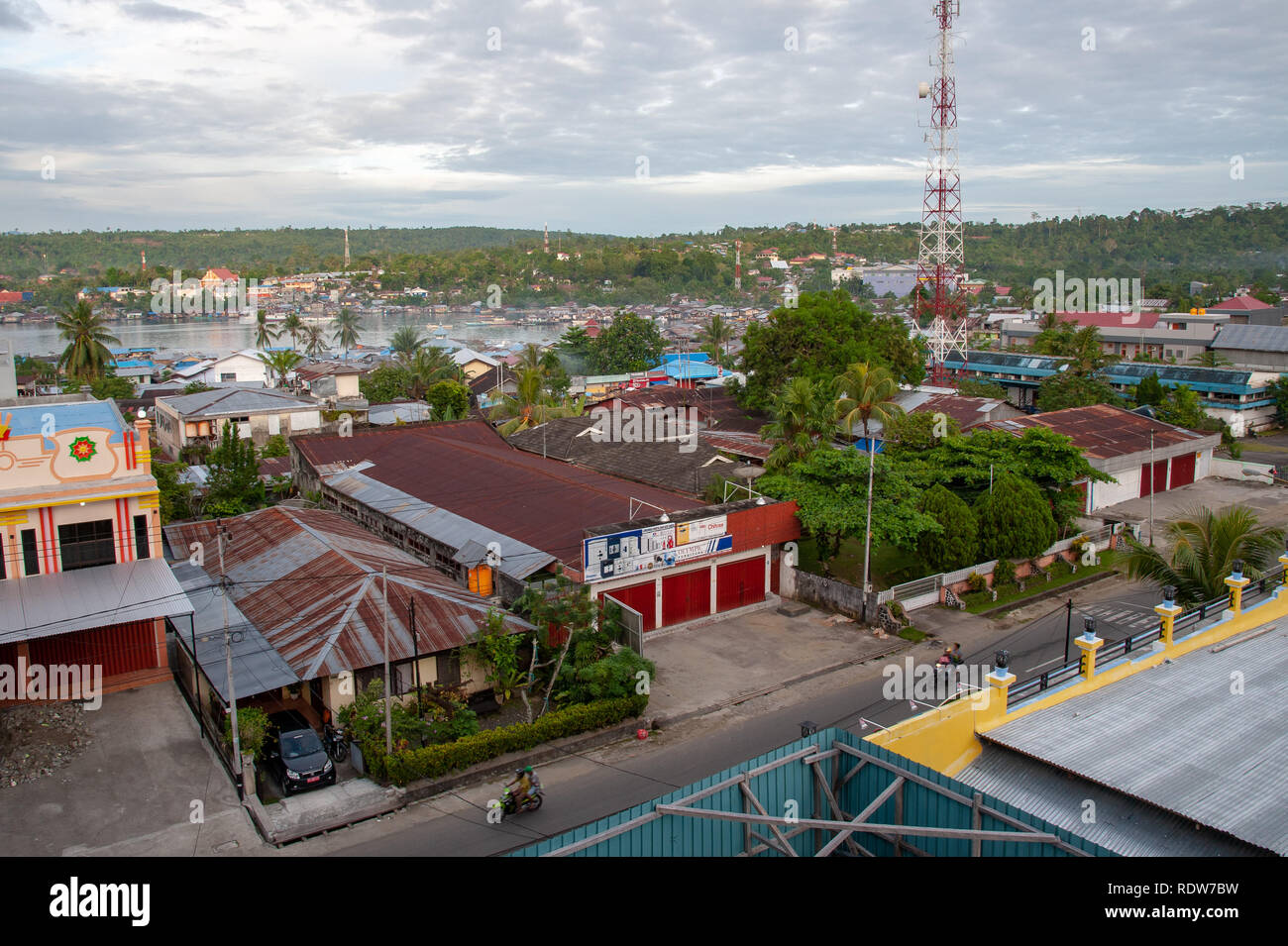 Blick auf Manokwari, West Papua, Indonesien Stockfoto