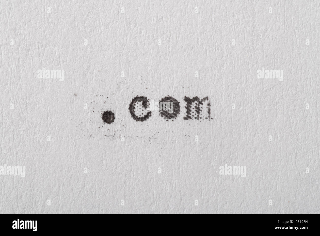 Die primäre Prefix'. com/', um die meisten Webseiten, die von einem 1950er-Ära Schreibmaschine auf Papier geschrieben. Stockfoto