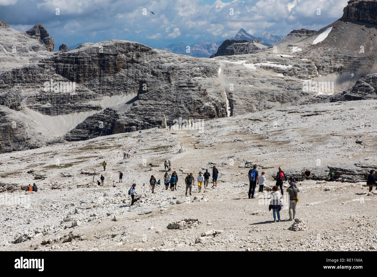 Venetien, Berglandschaft auf dem Pordoijoch, Dolomiten, Italien, pass auf 2239 m Höhe, auf dem Gipfel des Sass Pordoi, 2950 m, Stockfoto