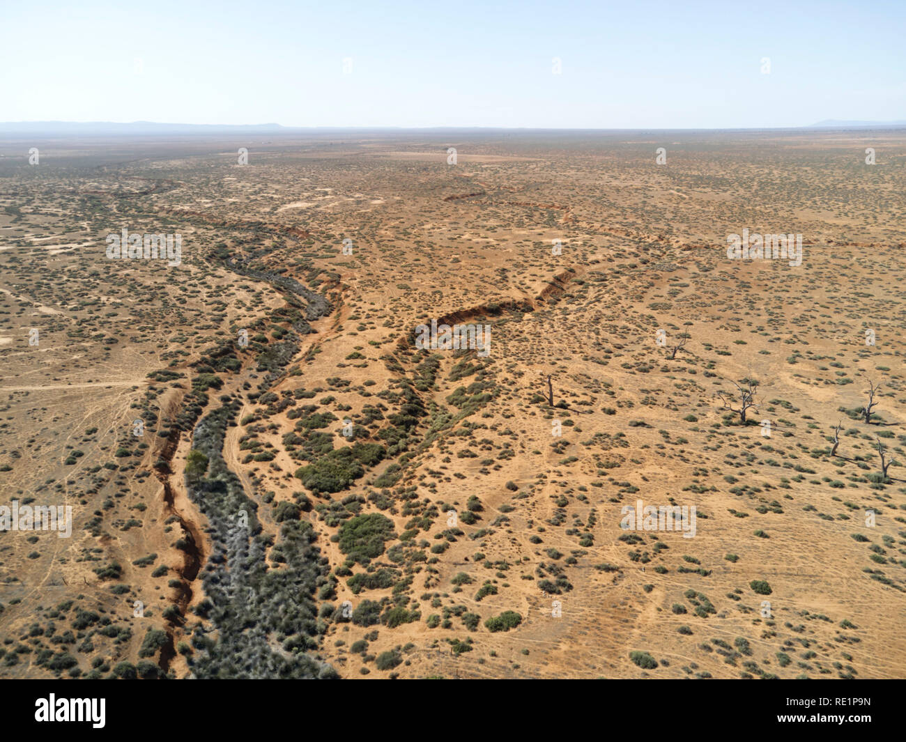 Antenne Willochra Creek während eines längeren Trockenheit in der Nähe der historischen Siedlung Willochra Flinders Ranges South Australia Stockfoto