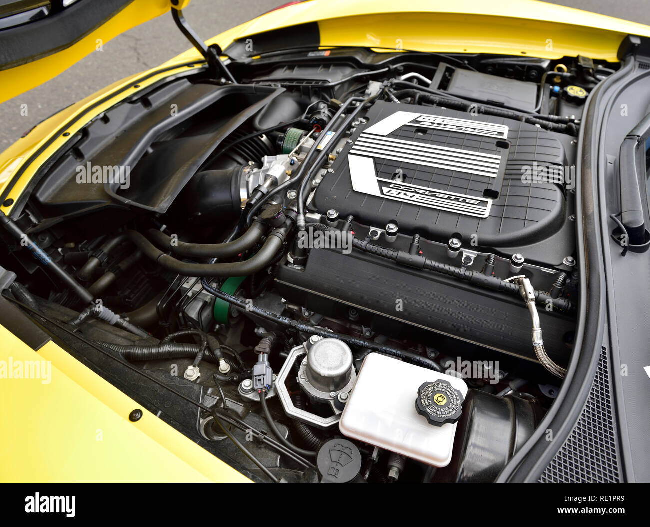 Motorraum Chevrolet Corvette 2016 lieferbar Wide Body C7 auf dem Display Prescott Arizona alle Corvette zeigen Stockfoto