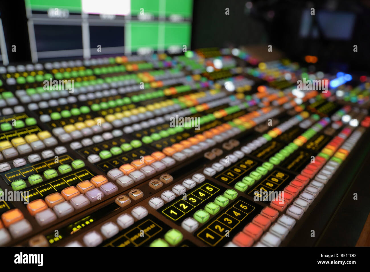 Broadcast Video Switcher für Live-events und Fernsehen Produktion verwendet, mit bunten Leds und Tasten Stockfoto