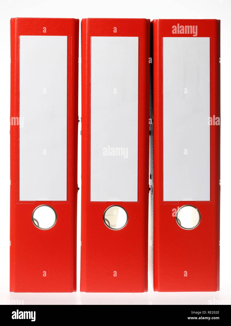 Red Ringbücher, leere Bezeichnungen Stockfoto