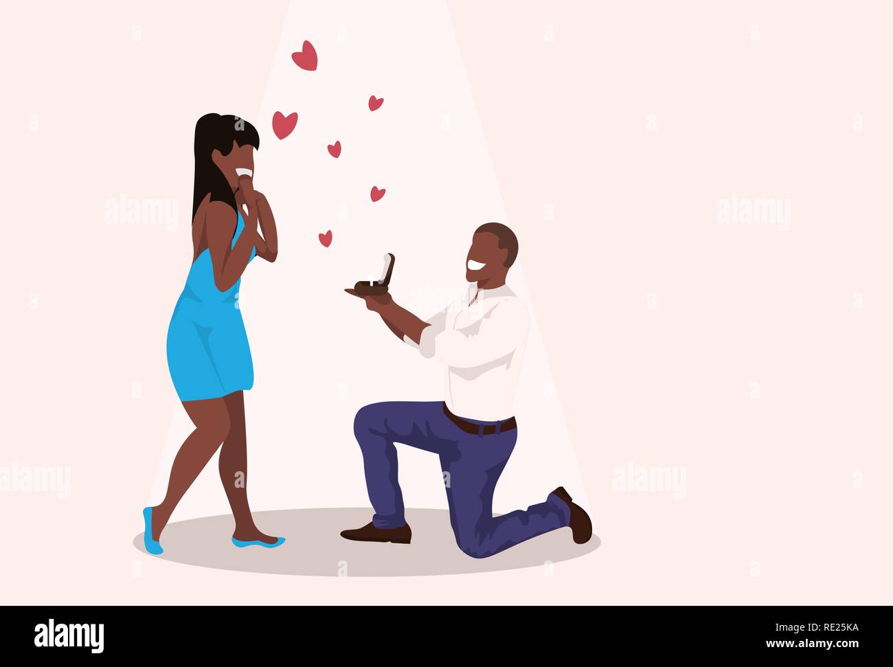 Mann kniend Holding Verlobungsring schlägt überrascht Frau heiraten ihn glücklich Valentines Tag Konzept afrikanische Paar in Liebe Ehe bieten volle Länge horizontal Stock Vektor