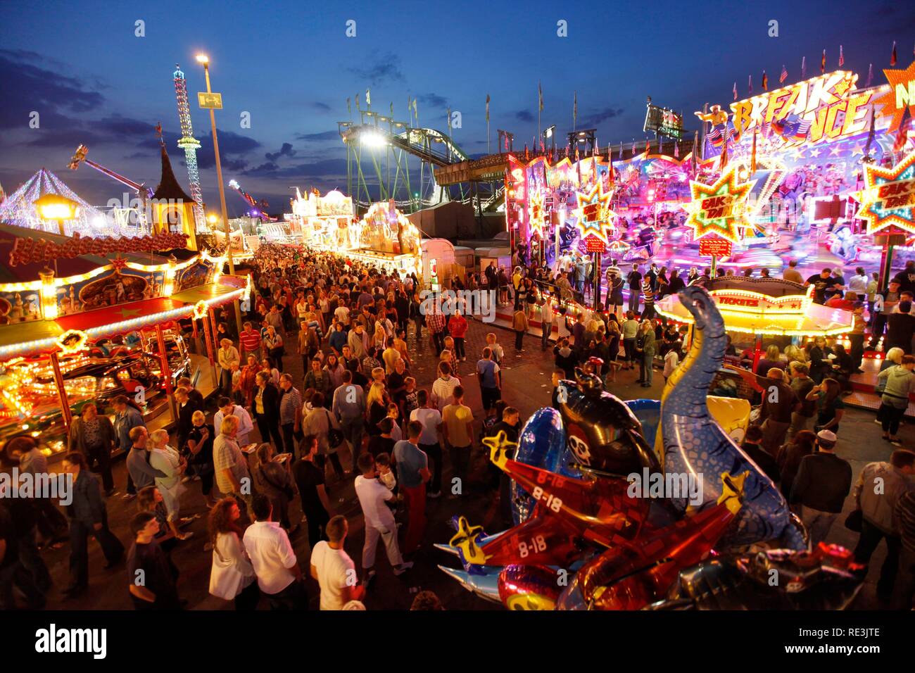 Cranger Kirmes Messe, der größten Messe im Ruhrgebiet, am Rhein-Herne-Kanal, Herne, Nordrhein-Westfalen Stockfoto