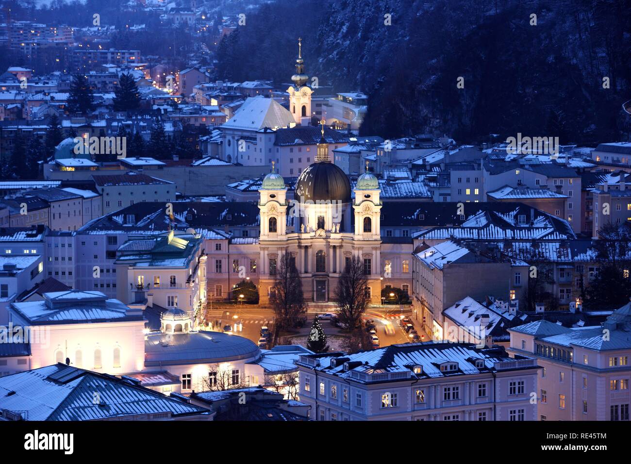 Dreifaltigkeitskirche Dreifaltigkeitskirche auf Markatplatz Square, Salzburg, Österreich, Europa Stockfoto
