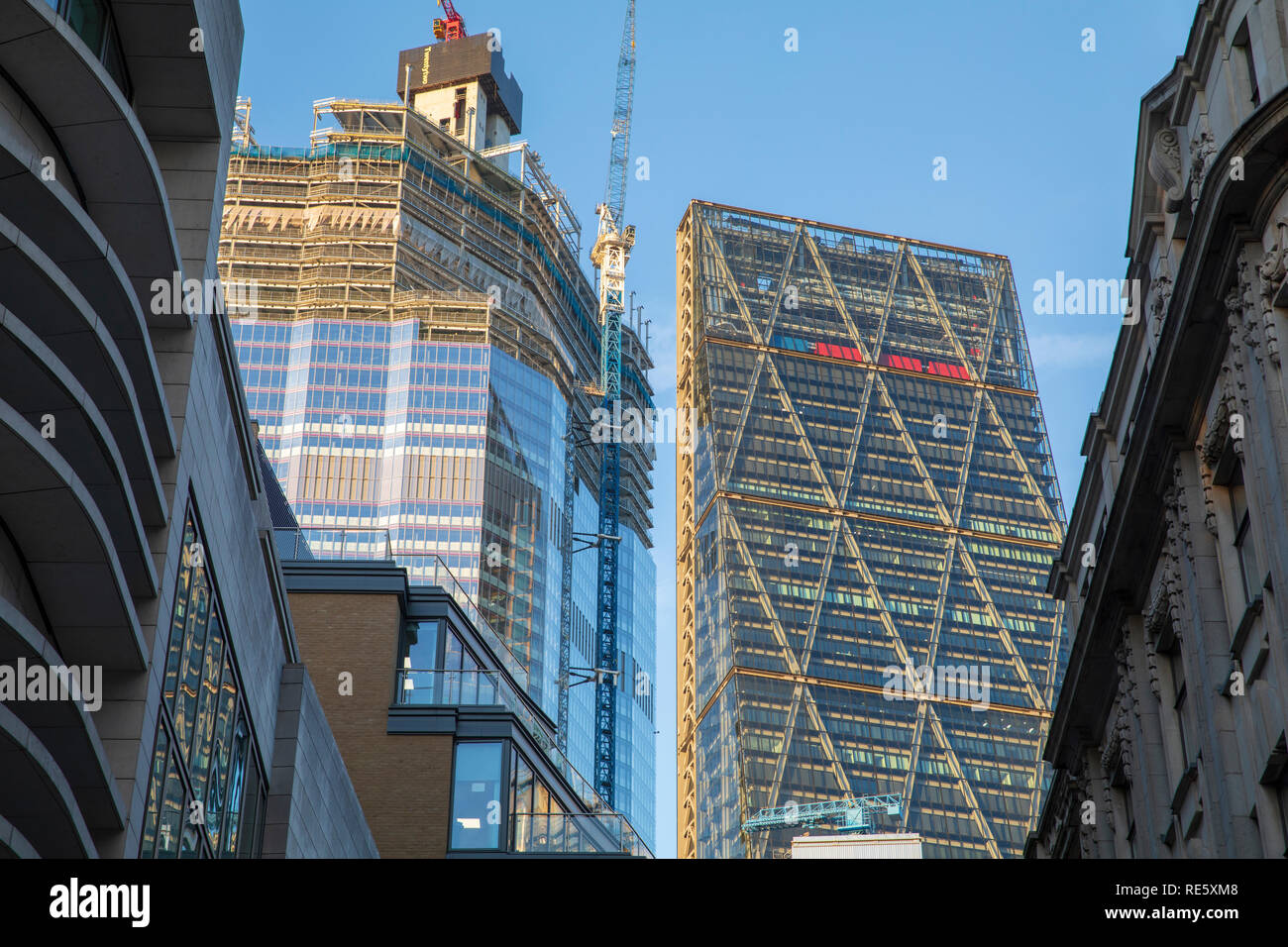 22 Bishopsgate (im Bau) und der Leadenhall Building in London, England. Stockfoto