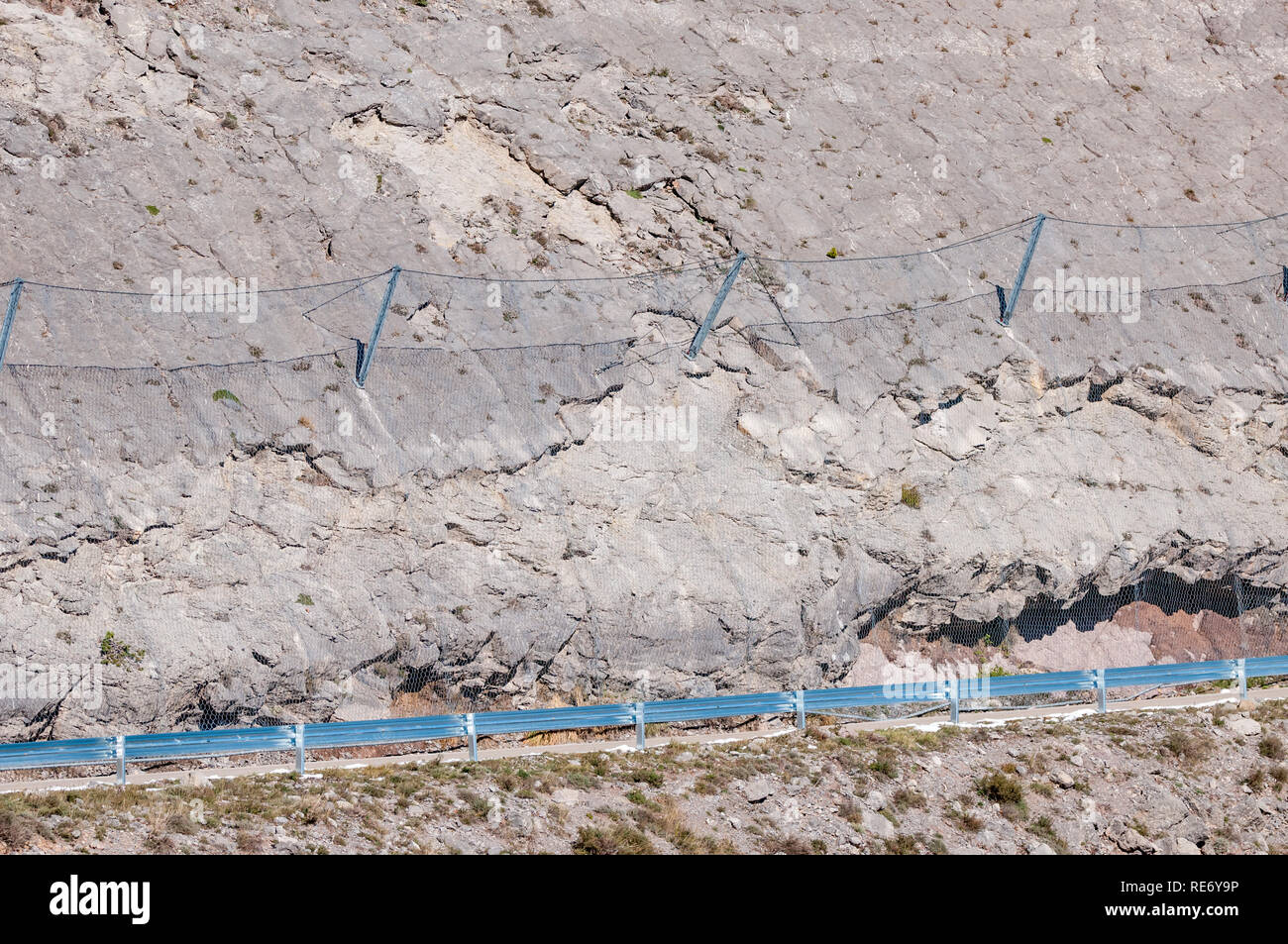 Verrechnung Steinschlag Barriere, Katalonien, Spanien Stockfoto