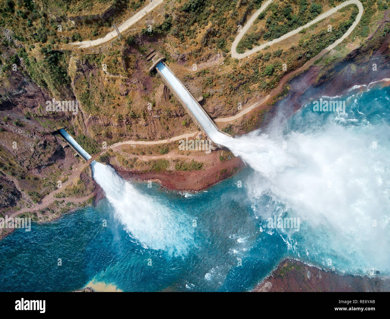Nurek dam tajikistan Fotos und Bildmaterial in hoher Auflösung Alamy