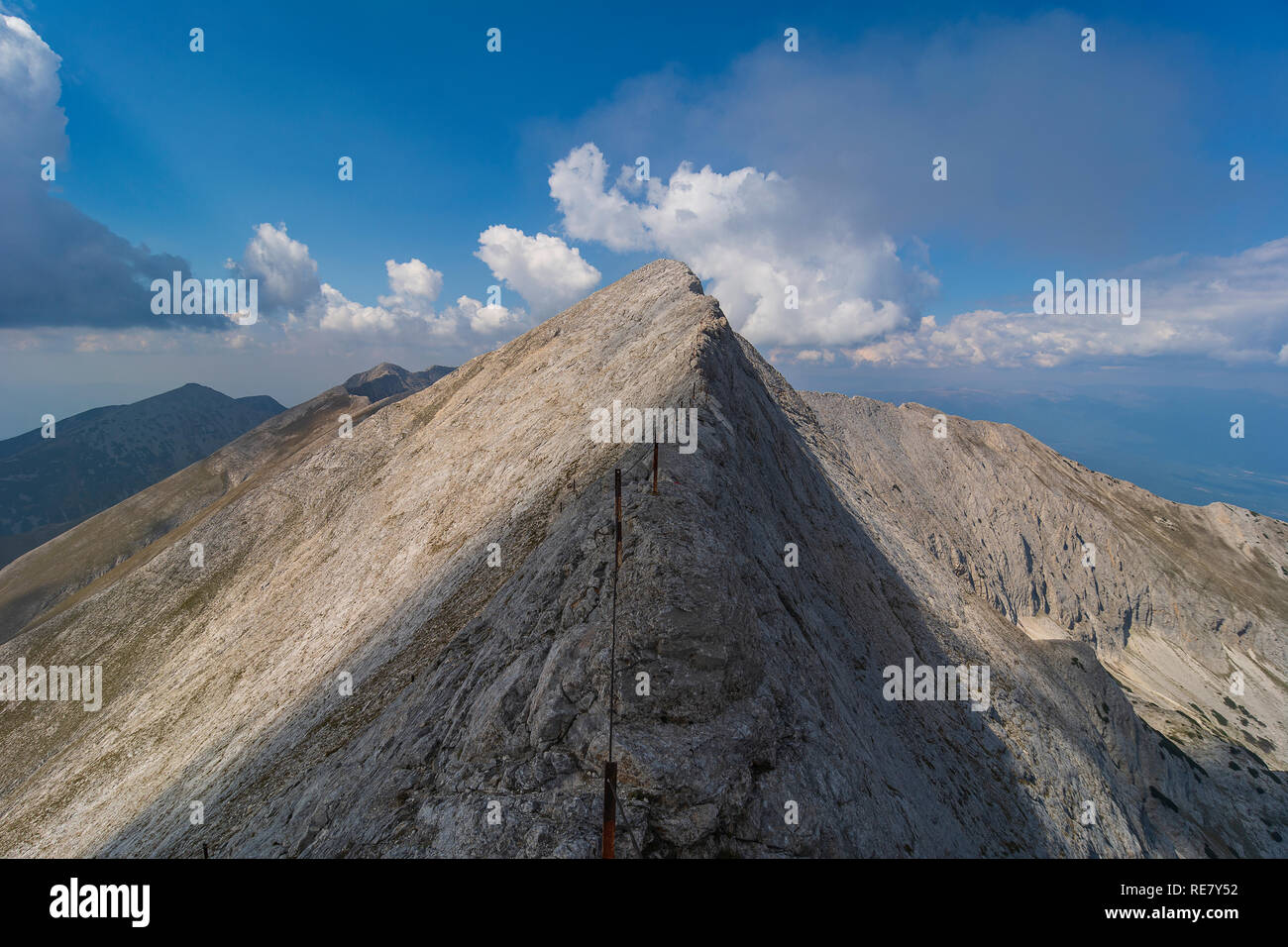 Wandern in der Kante. "Das Pferd "Traverse im Pirin-gebirge, Bulgarien Stockfoto