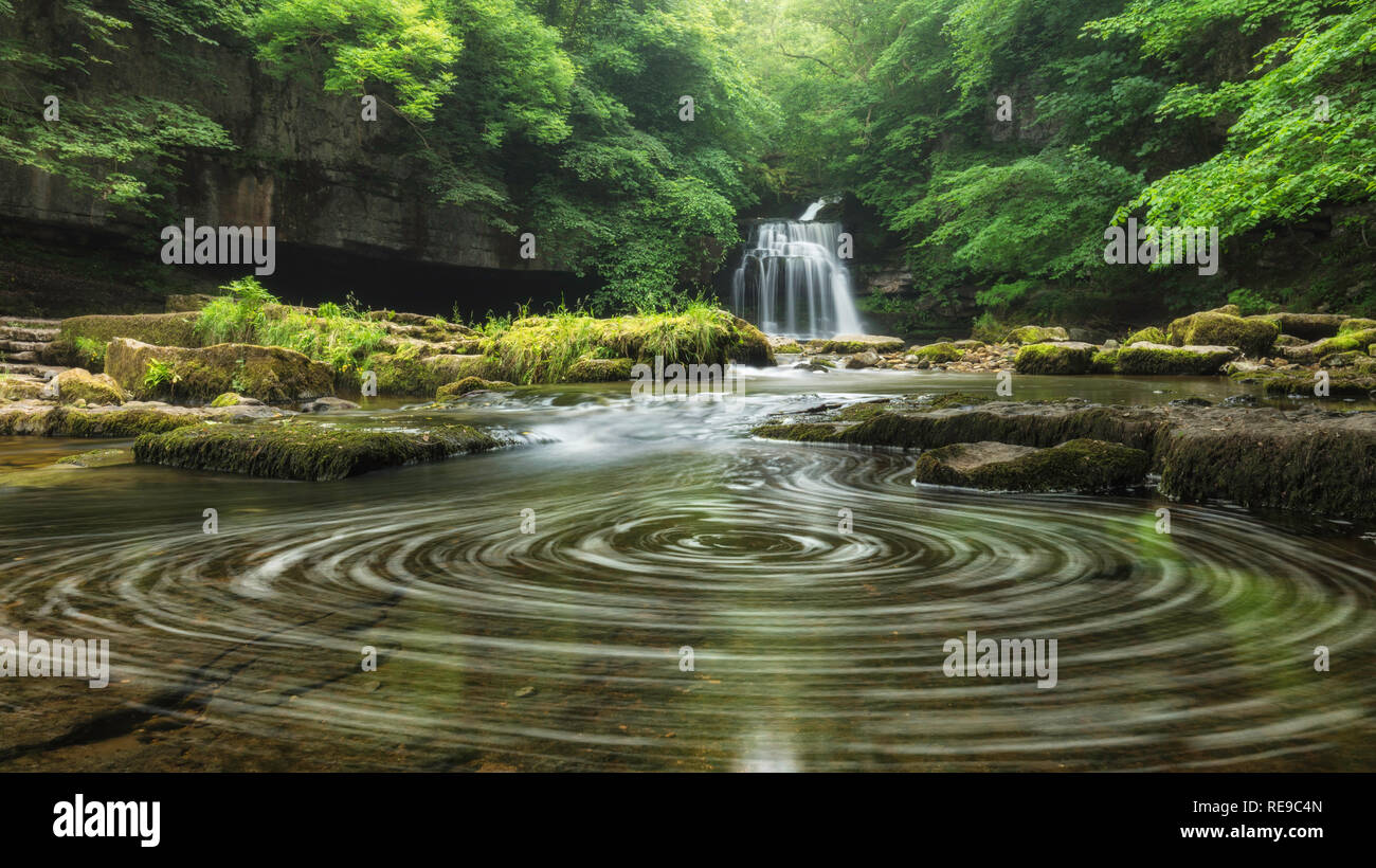 Kessel Kraft, West Burton, Yorkshire Dales National Park, North Yorkshire, England, Großbritannien Stockfoto