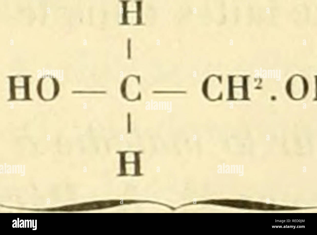. Comptesrendusheb 66 acad.Es NATURELLES. (59) lition de Ces deux Corps. Selon M. R. Hofmann (i), l'acide chloracÃ © TIQUE bout à 186 degrÃ© s. Il est difficile À croire que Ces deux acides soient rÃ©elle- homologen; toutefois un cas pareil se prÃ©sente dans la sÃ©rie des Glykole, Mais je crois que lÃ aussi les Corps en Frage ne sind que des Iso-mÃ¨res des homologen Normaux. Et, en Effet, tout rÃ©cemment (2) M.Wi-chelhaus ein fait voir qu'il existe Deux acides chloropropioniques isomÃ¨res qu'il a nommÃ © s Eine et^. L'acide Eine est Celui que je Viens de Dekor crire, l'acide j3a Ã©tÃ© prÃ Stockfoto