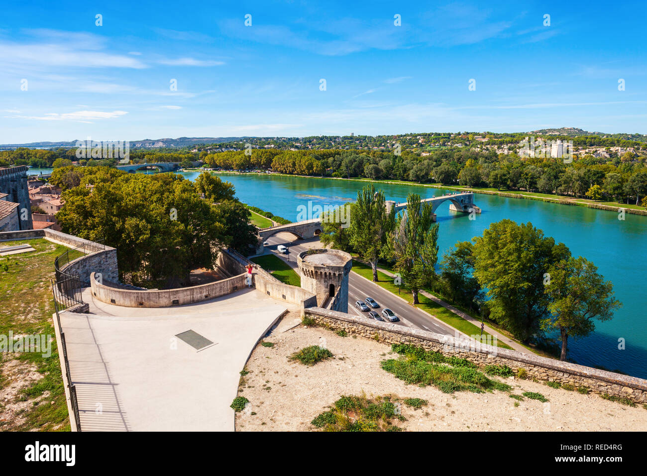 Avignon aerial Panoramablick. Avignon ist eine Stadt auf der Rhone in Südfrankreich. Stockfoto