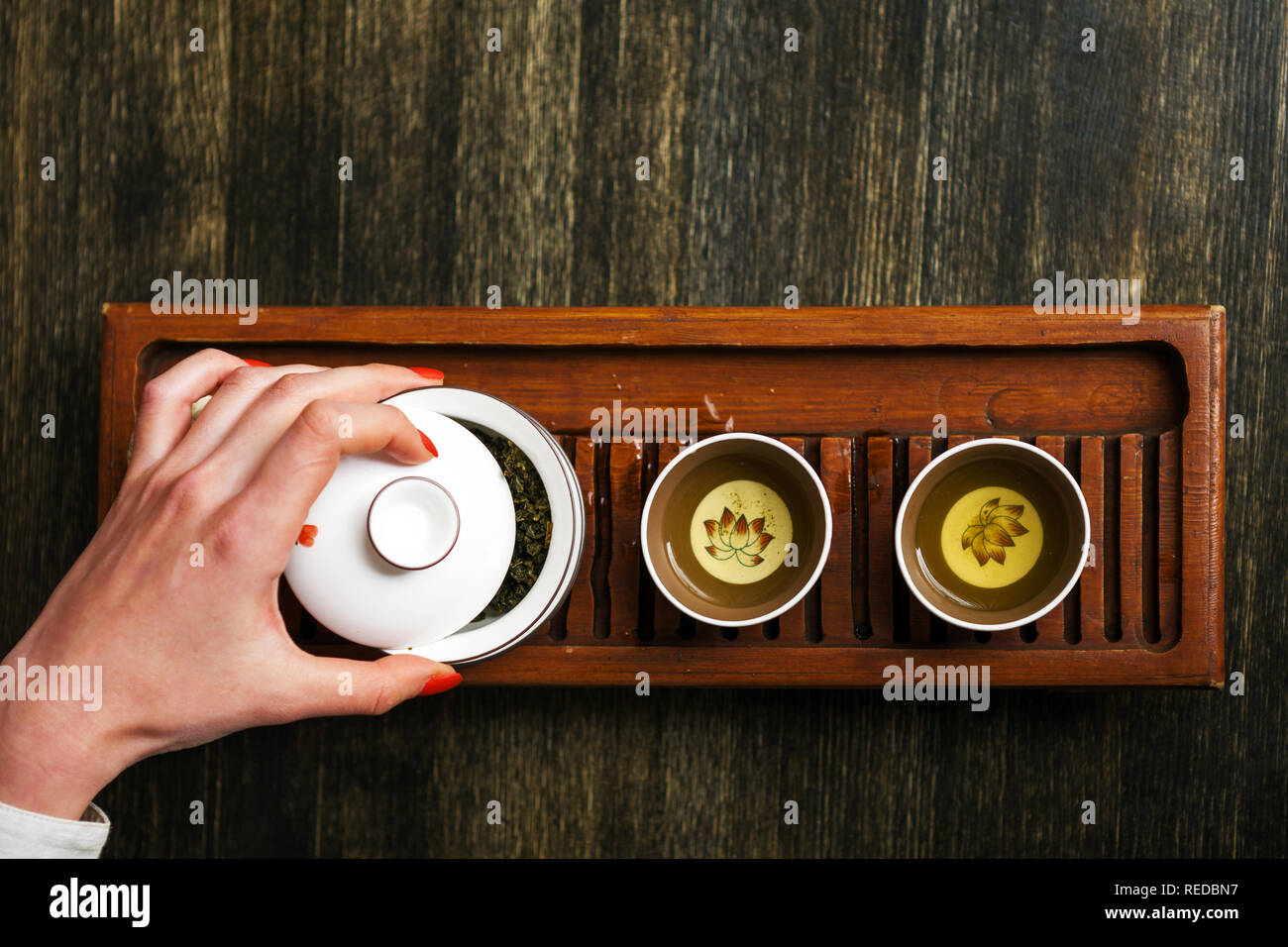 Von oben nach unten geschossen von chinesische Teezeremonie. Stockfoto