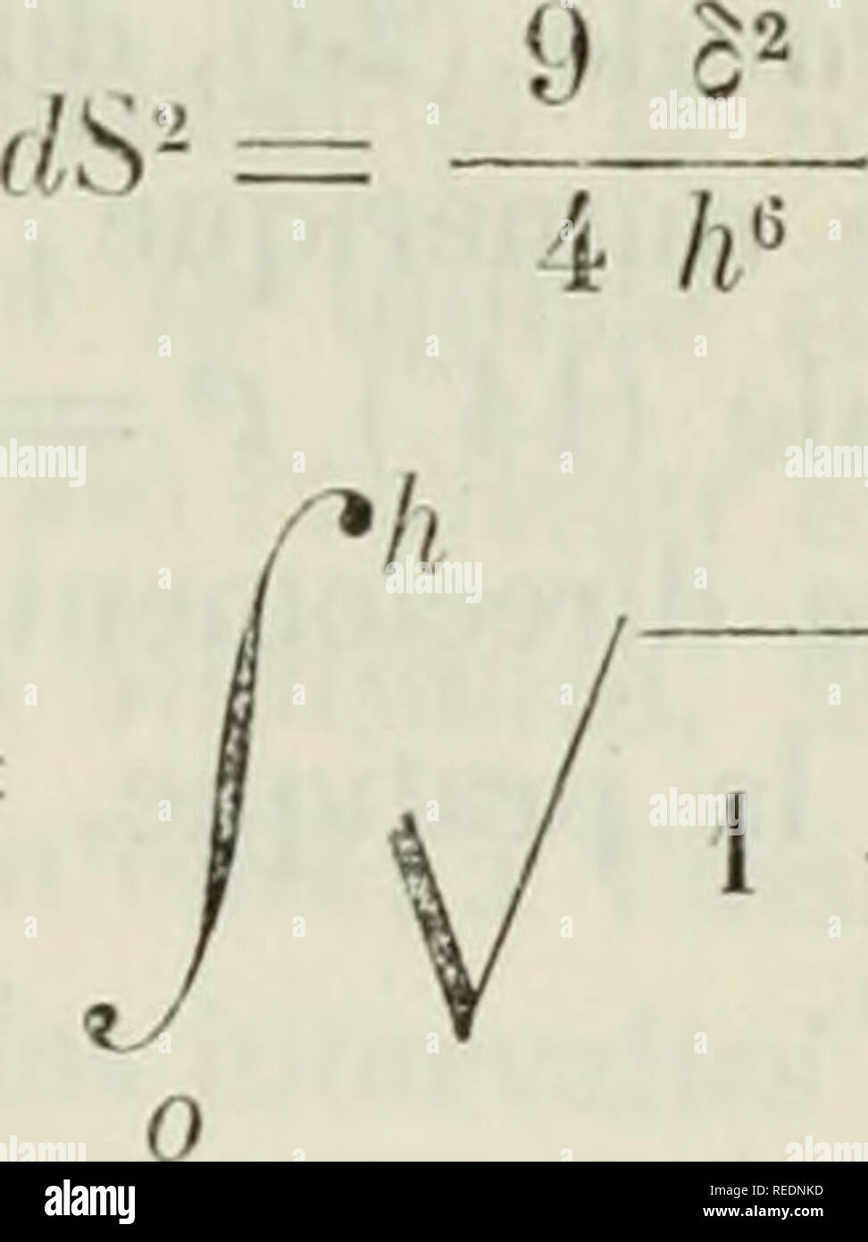 . Compte Rendu. Wissenschaft; Wissenschaft - Kongresse. s. GUIEYSSE. ÉTUDE SUR LES SONDAGES 223 124) ou{h-X) = E dx"^' 1 + dx-dt En négligeant en première Angleichung-y-r, auf obtient y = P E 1 2 d'où la Flèche observée Gießen: P ¥ X El 2 II E I3 (24') 3 GX' pour l'Équation de La Courbe; d'où dy=- ^-^[/i--{h-xf] c/a;;;;;;;; la valeur de La Castre en B est-j -='", Quantité fort Petite en Général, puisque l'on peut toujours prendre h assez Grand, et que le Courant ne dépassant jamais Deux noeuds (1 Noeud herum = 4,852 Mètres), la Vitesse^ est au plus de 1 Meter Par seconde, beaucoup plus Stockfoto