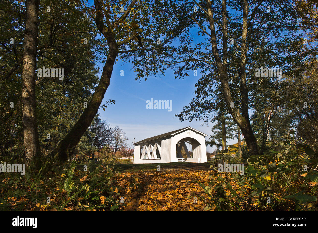 Jordan Covered Bridge im Pionierpark, Stayton, Oregon, USA. Stockfoto