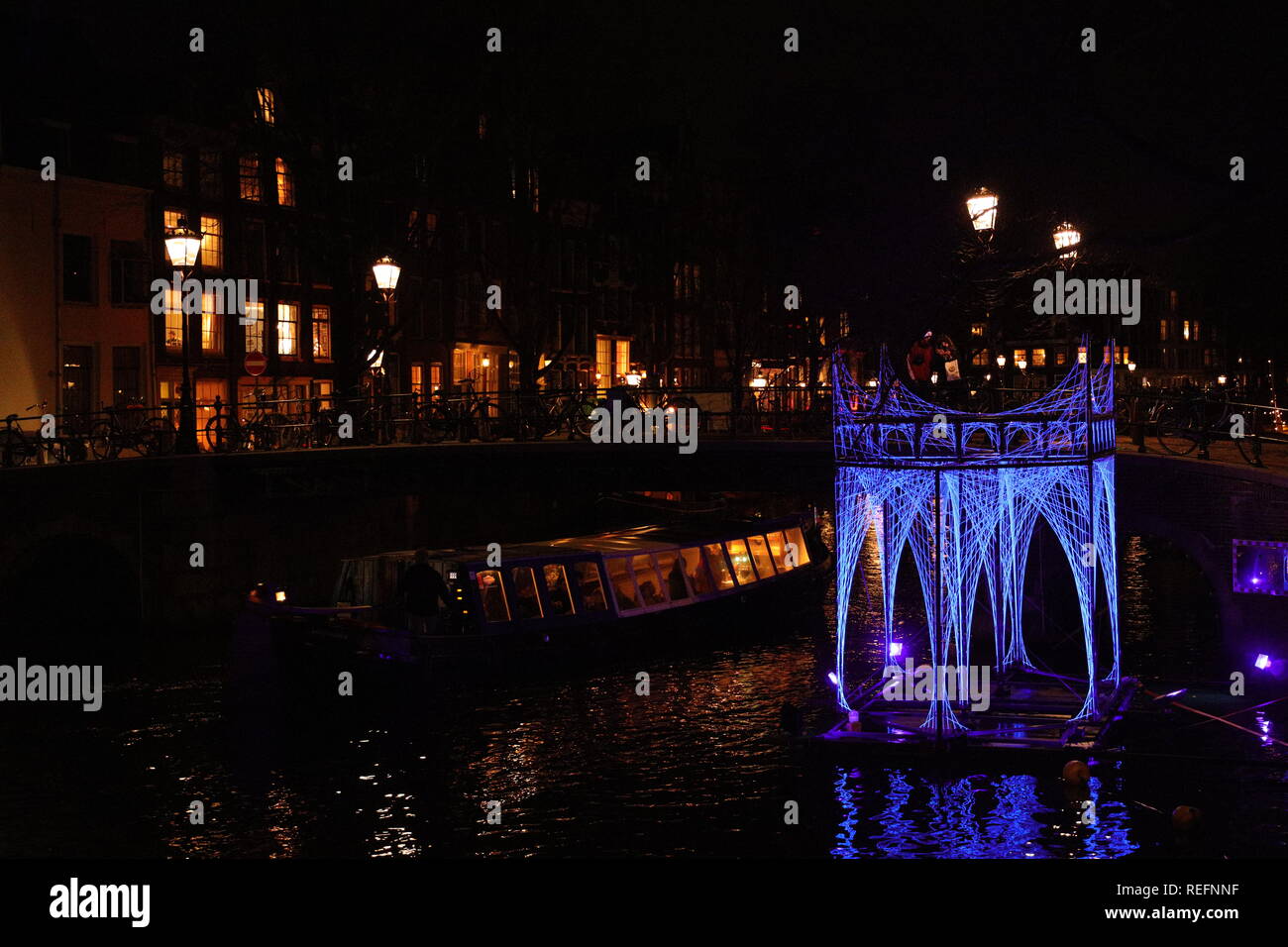 Amsterdam, Niederlande. 15. Januar, 2019. Amsterdam Licht Festival: "Archestextures: Portam Civitatis" von Peter Snijder. Stockfoto