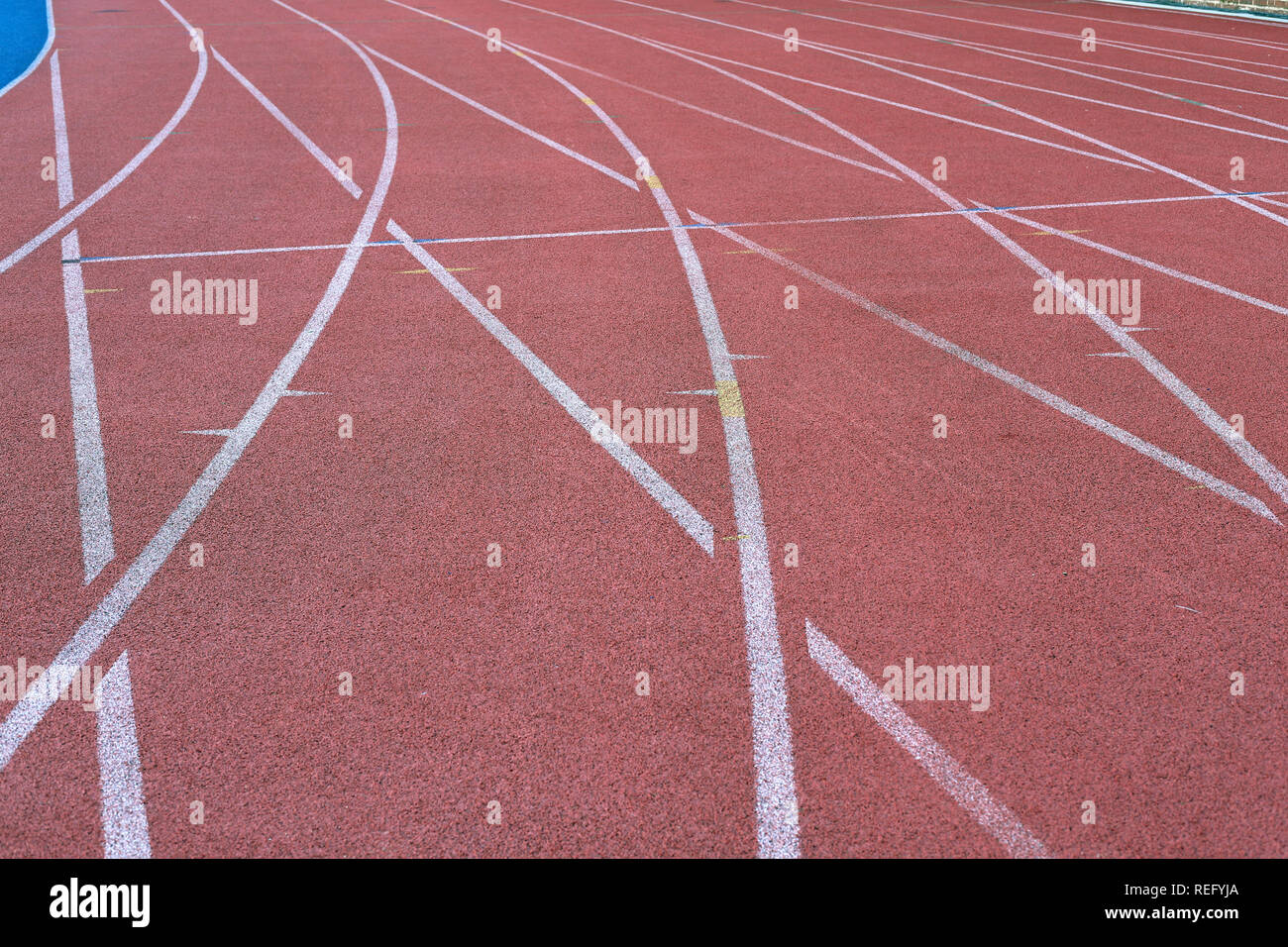 Leichtathletik Rennstrecke sich schneidende Linien Stockfoto