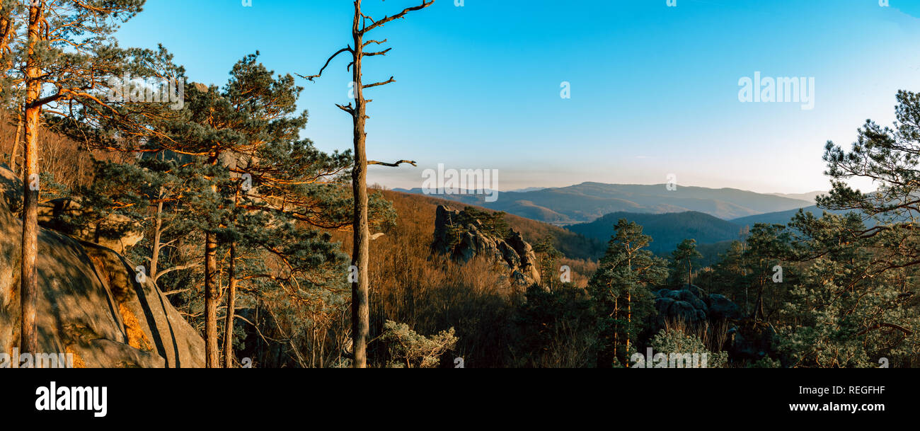 Schöne Landschaften von dowbusch Ukraine im Herbst 2019 Stockfoto