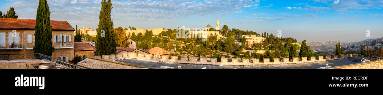 Panoroma der Kirche von 1352 auf dem Berg Zion, Jerusalem, Israel. Basilika, Memorial. Stockfoto