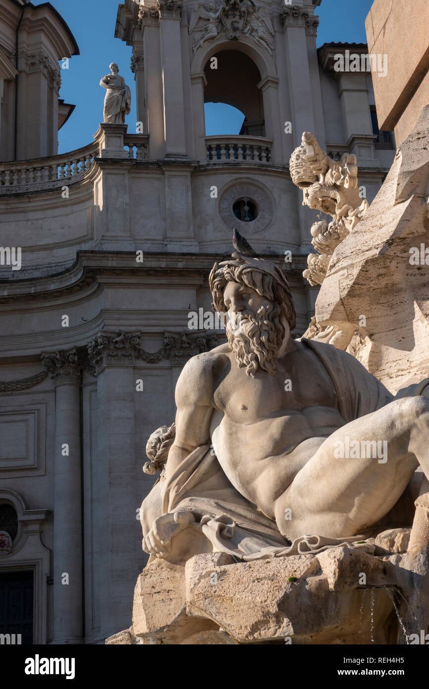 Italien Rom Piazza Navona detail von Fontana dei Fiumi Fiumi Brunnen Flüsse Stockfoto