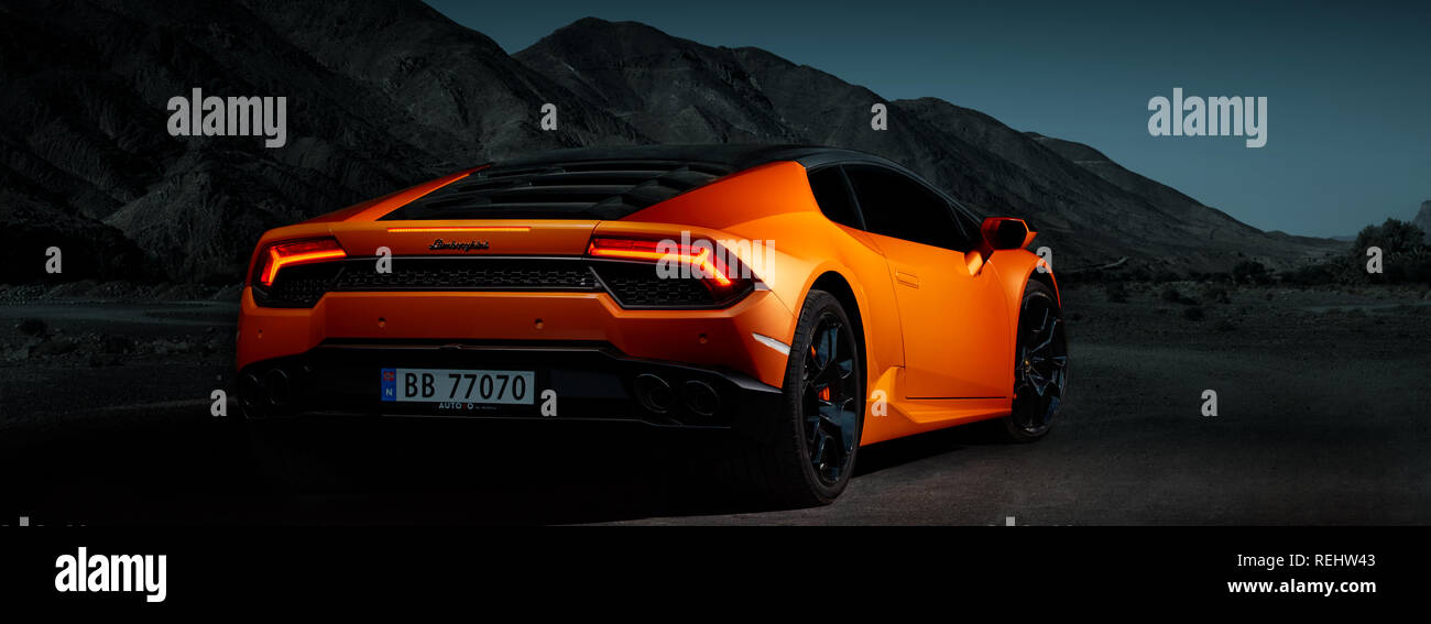 Oslo, Norwegen, 03.06.2016: Lamborghini Huracan. Elektronische Baugruppe mit marokkanischen Landschaft. Stockfoto