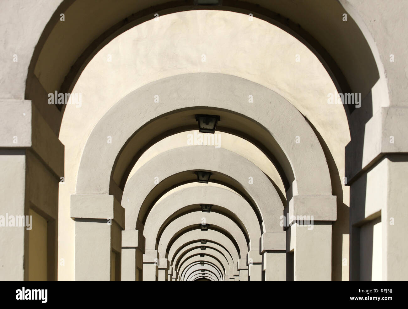 Arcade in der Nähe von Ponte Vecchio in Florenz, Italien Stockfoto