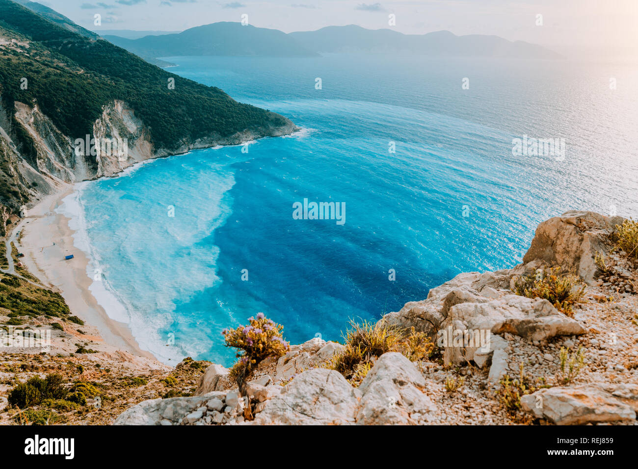 Myrtos Beach, Insel Kefalonia, die schönsten Strände der Welt und das Mittelmeer, Griechenland, Ionische Meer. Muss sehen, Wunder der Natur Stockfoto