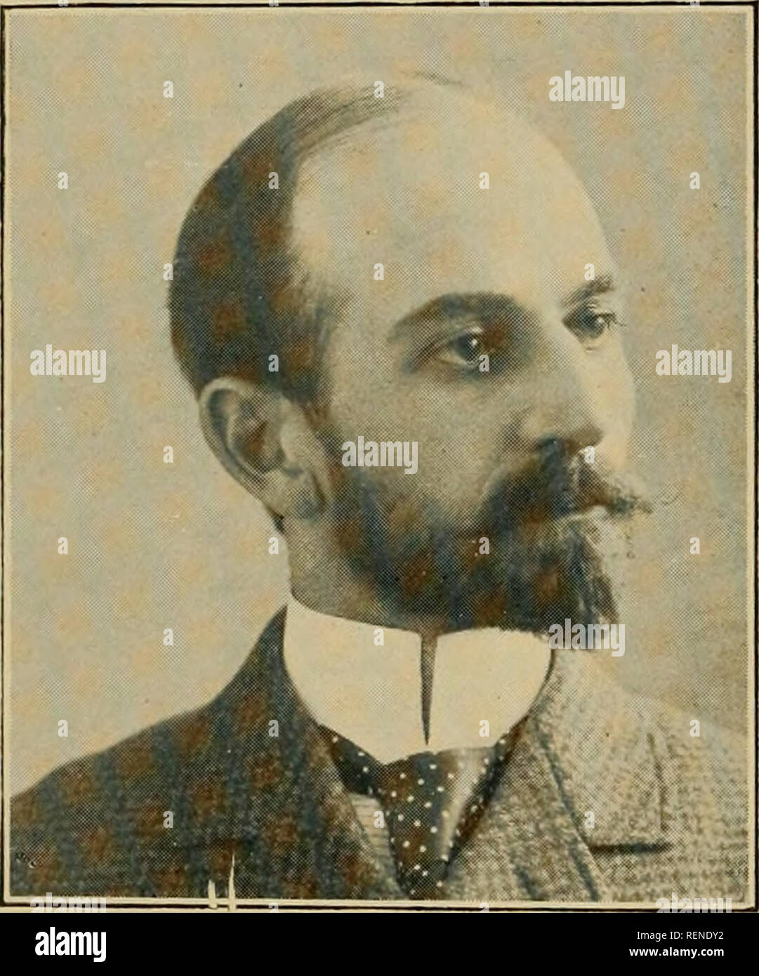 . Die treibende Vereine der Großraum Boston. Pferde; Horse Racing -- Massachusetts Boston. I3 "Die Treibende Vereine der Großraum Boston dieser Organisationen war, offenbar, in Holding interclub trifft bei Beacon Park ein paar Mal pro Jahr. Nach ein paar Jahren diese Vereine aufgehört zu existieren. Nichts war mehr in die Bildung von treibenden Vereine erfolgt bis zum 25. Januar 1899, wenn die Herren fahren Club Of Boston wurde mit dem Bau einer 10.000 $ Klubhaus am Readville track organisiert, und die Durchführung der Matinee Rennen an der gleichen Stelle. Die Offiziere des Vereins waren: Presi-dent, Albert S. Bigelo Stockfoto