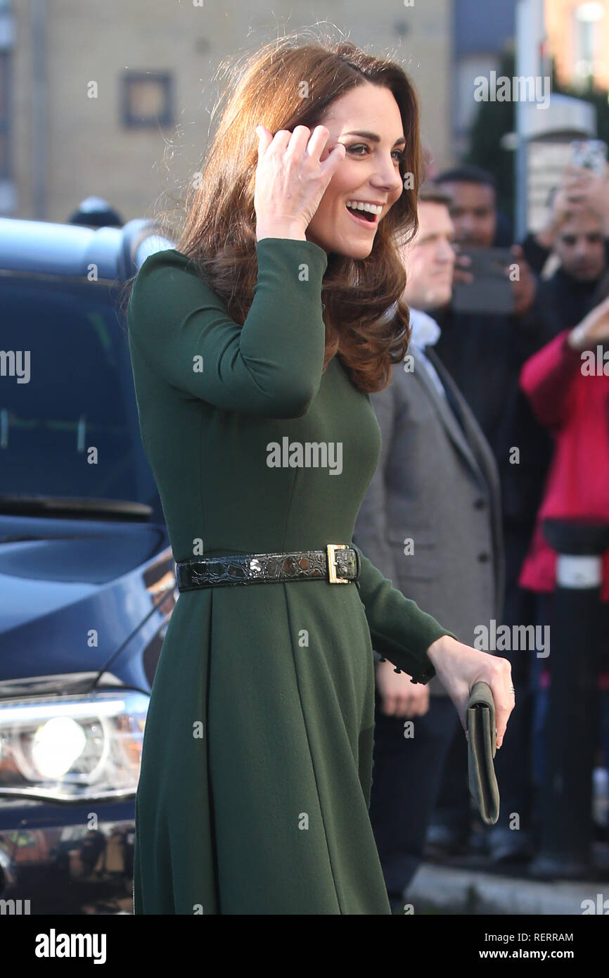 Die Herzogin von Cambridge besuche die Familie Aktion Lewisham Basis, bietet eine Reihe von wertvollen Gemeinschaft Unterstützung für Kinder und Familien im Süden Londons, eine neue nationale Support Line zu starten. Der Besuch wird gehostet von David Holmes CBE, der Hauptgeschäftsführer von Familie Maßnahmen, die ein Mitglied der Lenkungsgruppe der Herzogin. 22. JANUAR 2019. Credit: Trevor Adams/MediaPunch REF: MTX 19248 Stockfoto