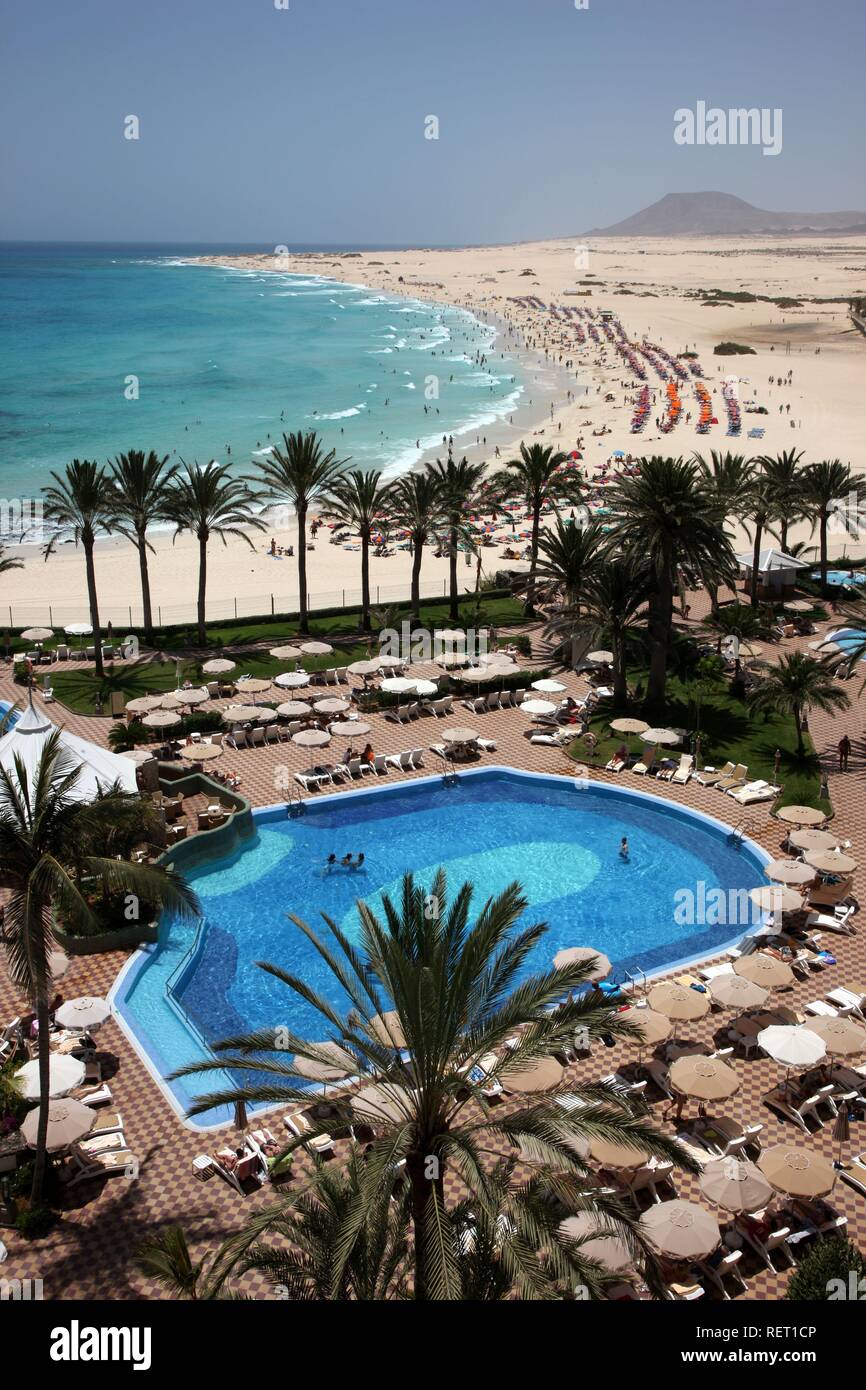 Hotel Resort, Hotel Riu Palace Tres Islas, in der Nähe von Corralejo, Fuerteventura, Kanarische Inseln, Spanien, Europa Stockfoto