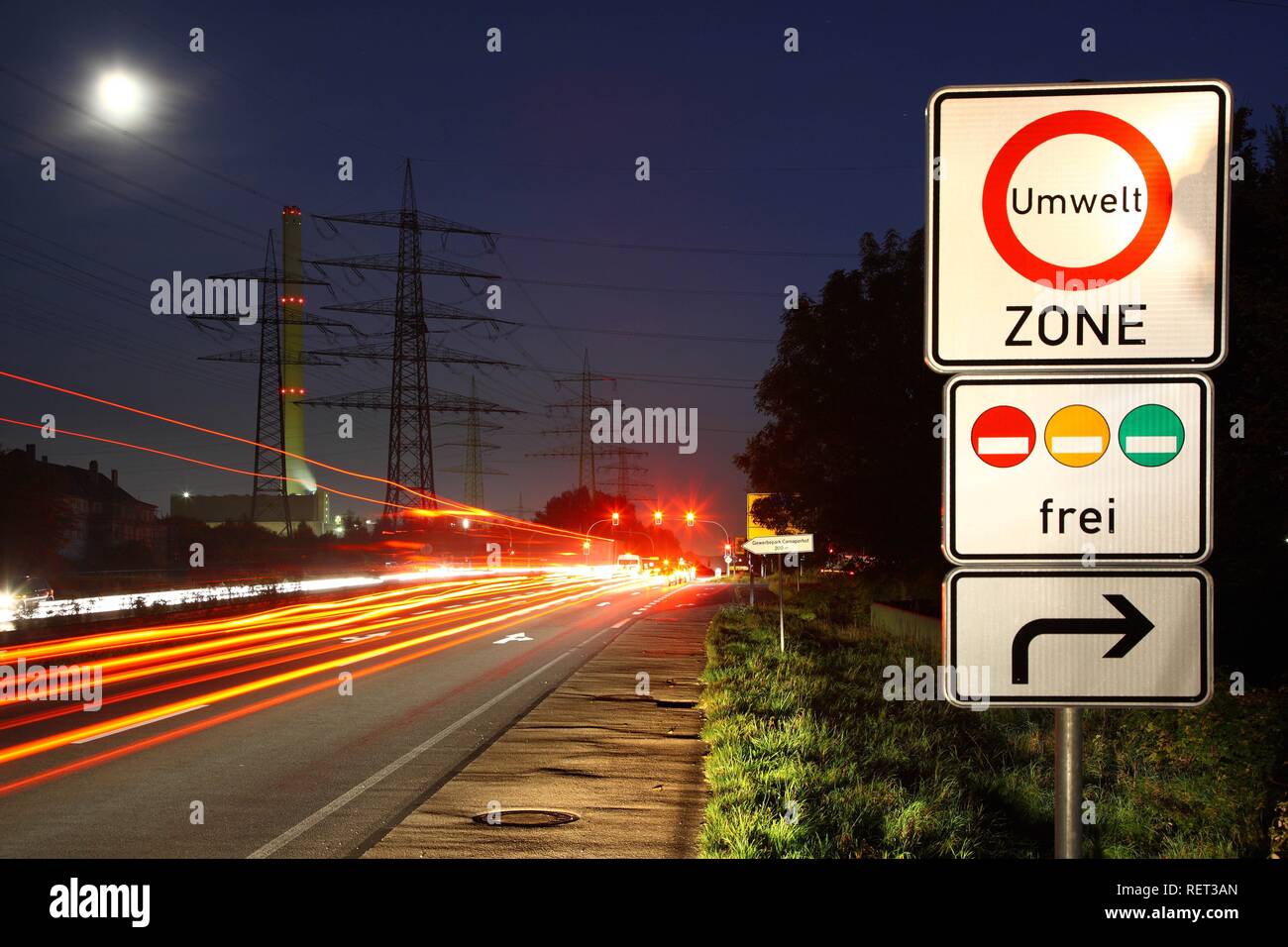 Umweltzone Hinweisschild an der B224, Gladbecker Straße, Bottrop, Nordrhein-Westfalen Stockfoto