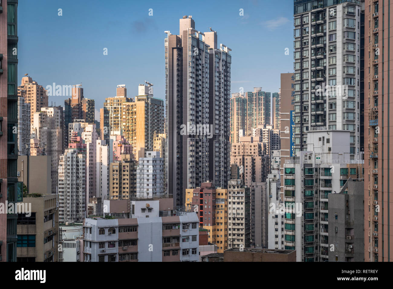 Eine betonwüste von hohen Gebäuden auf der Insel Hongkong, China, Aisa. Stockfoto