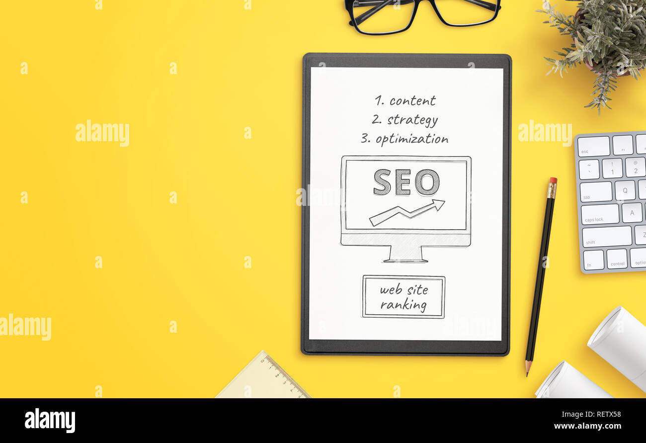 Search Engine Optimization ziele Skizze auf Papier. Schreibtisch mit Kopie Platz neben. Held, Header Image. Stockfoto