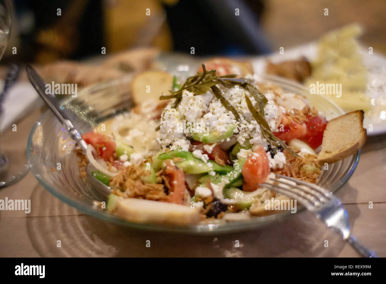 Fun Fact: Kopfsalat wächst nur in Griechenland während der Winter- &amp; da ...