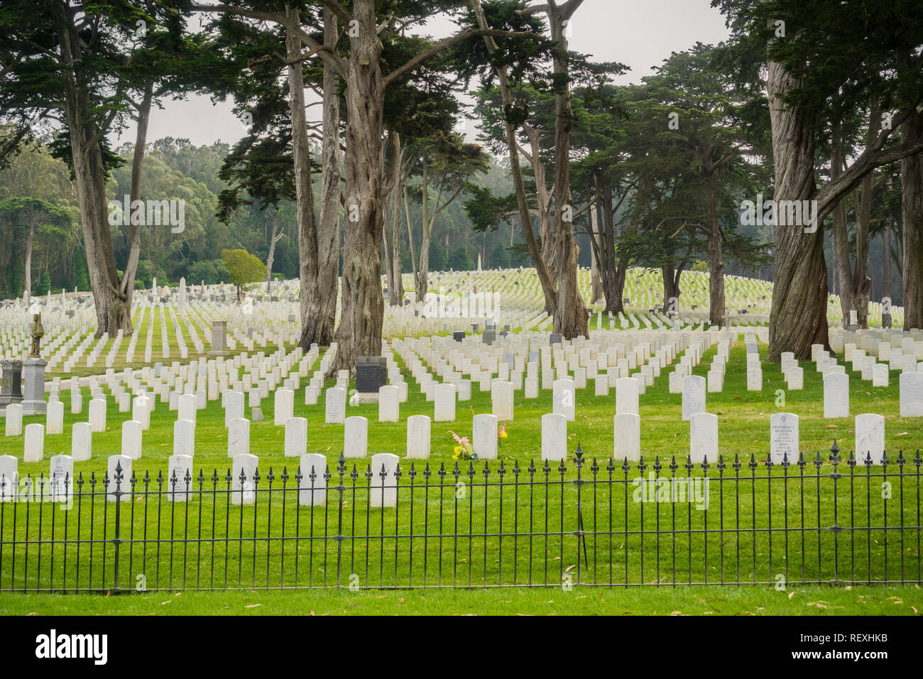 August 10, 2017, San Francisco/CA/USA - Die nationalen Friedhof an einem bewölkten Tag Stockfoto