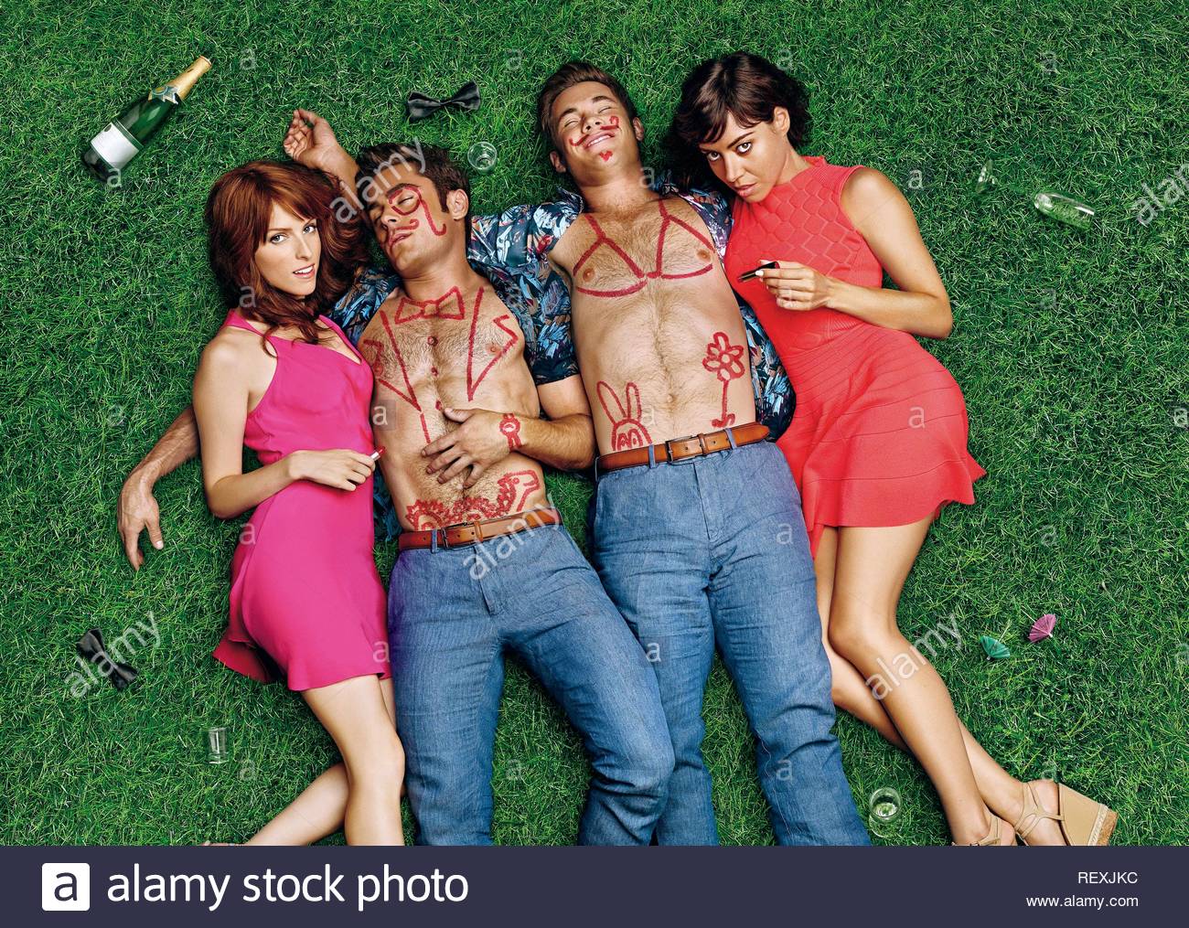 Anna Kendrick Zac Efron Adam Devine Aubrey Plaza Mike Und Dave Brauchen Hochzeit Termine 2016 Stockfotografie Alamy