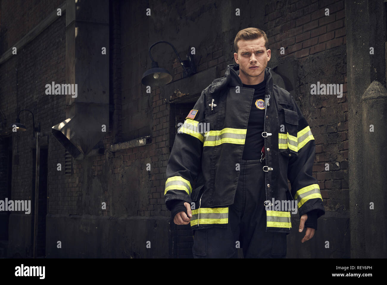 Oliver Stark, '9-1-1' Saison 2 (2018), Quelle: Fox Broadcasting Co./Hollywood Archiv Stockfoto