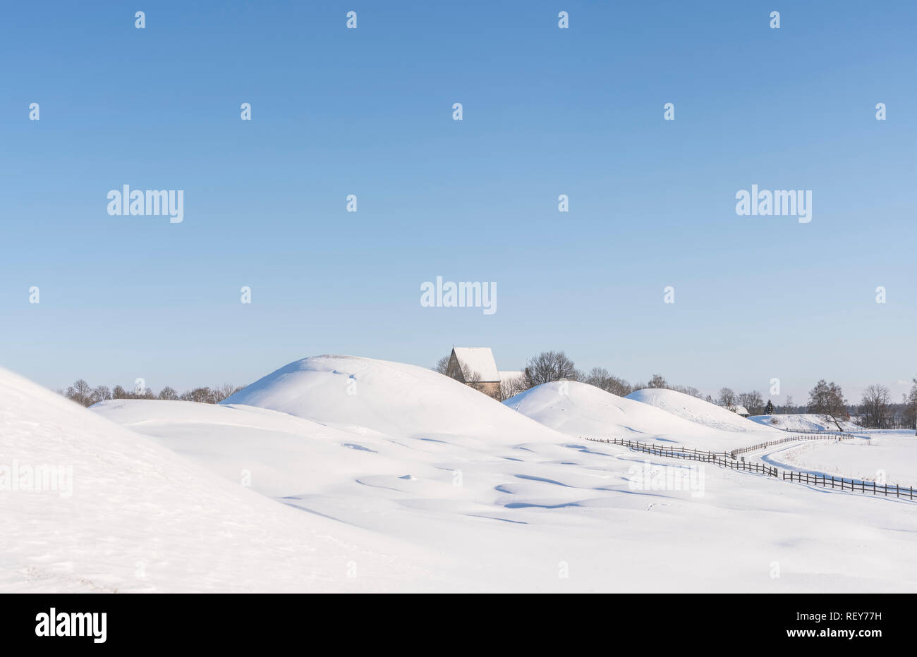 Altstadt (Gamla Uppsala Uppsala) Royal Grabhügel im Winter. Uppsala, Schweden. Skandinavien. Stockfoto