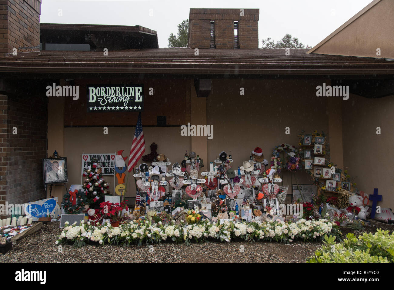 Grenzw. Bar und Grill, die tausend Eichen schießen Memorial, Kalifornien Stockfoto