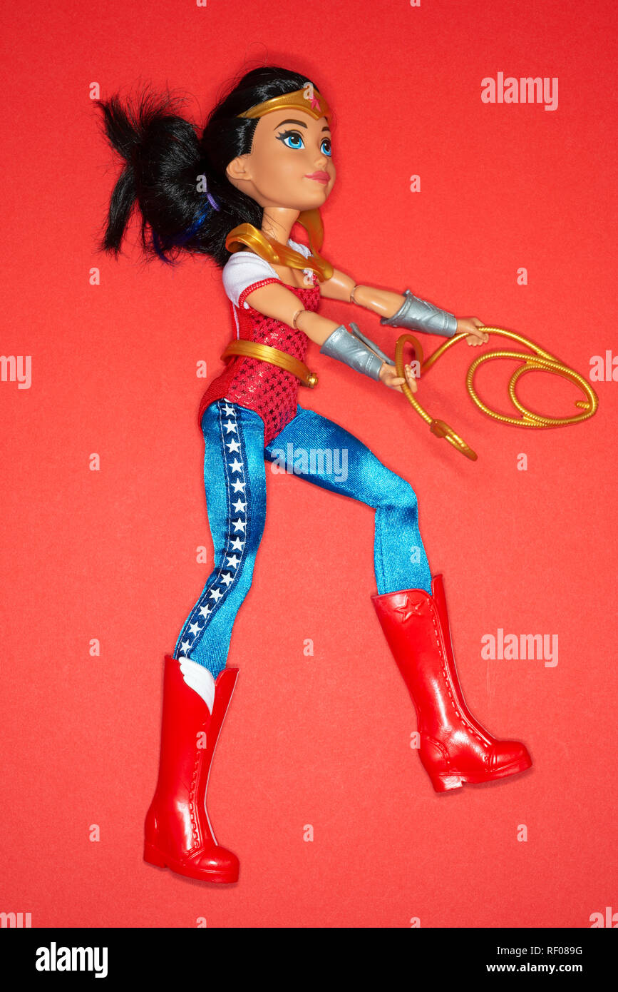Wonder Woman Spielzeug Puppe Stockfotografie - Alamy