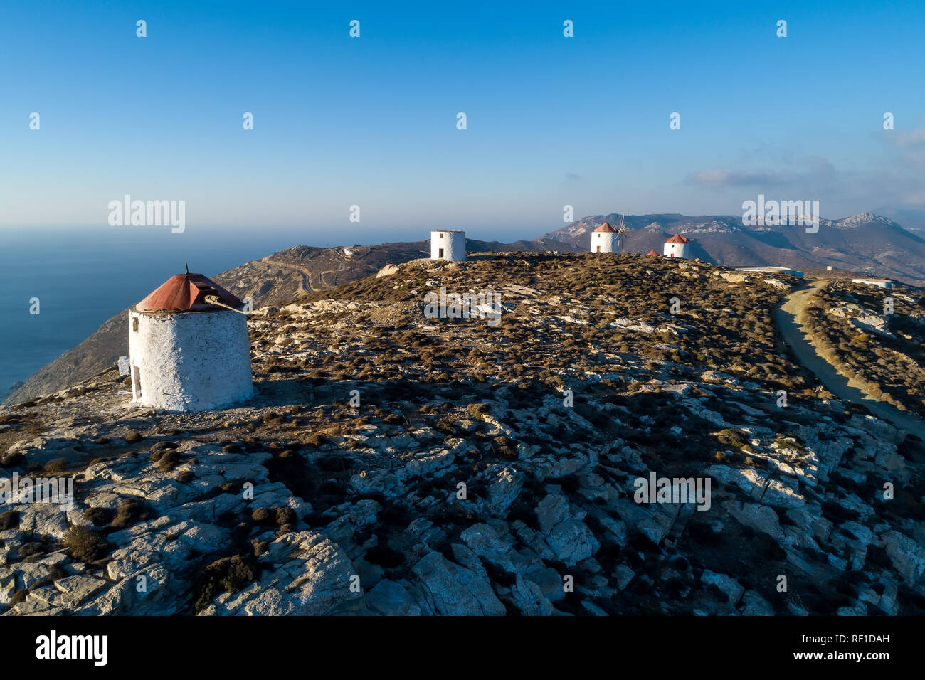 Traditionelle Griechenland - Windmühlen von Amorgos Insel Stockfoto
