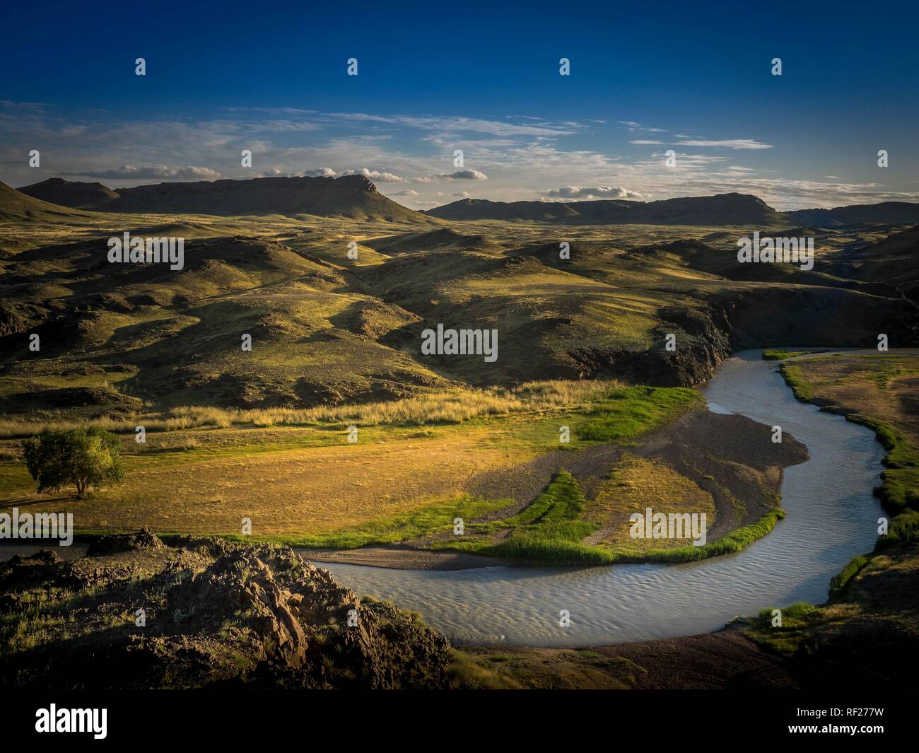 Flusslandschaft, Mongolei Stockfoto