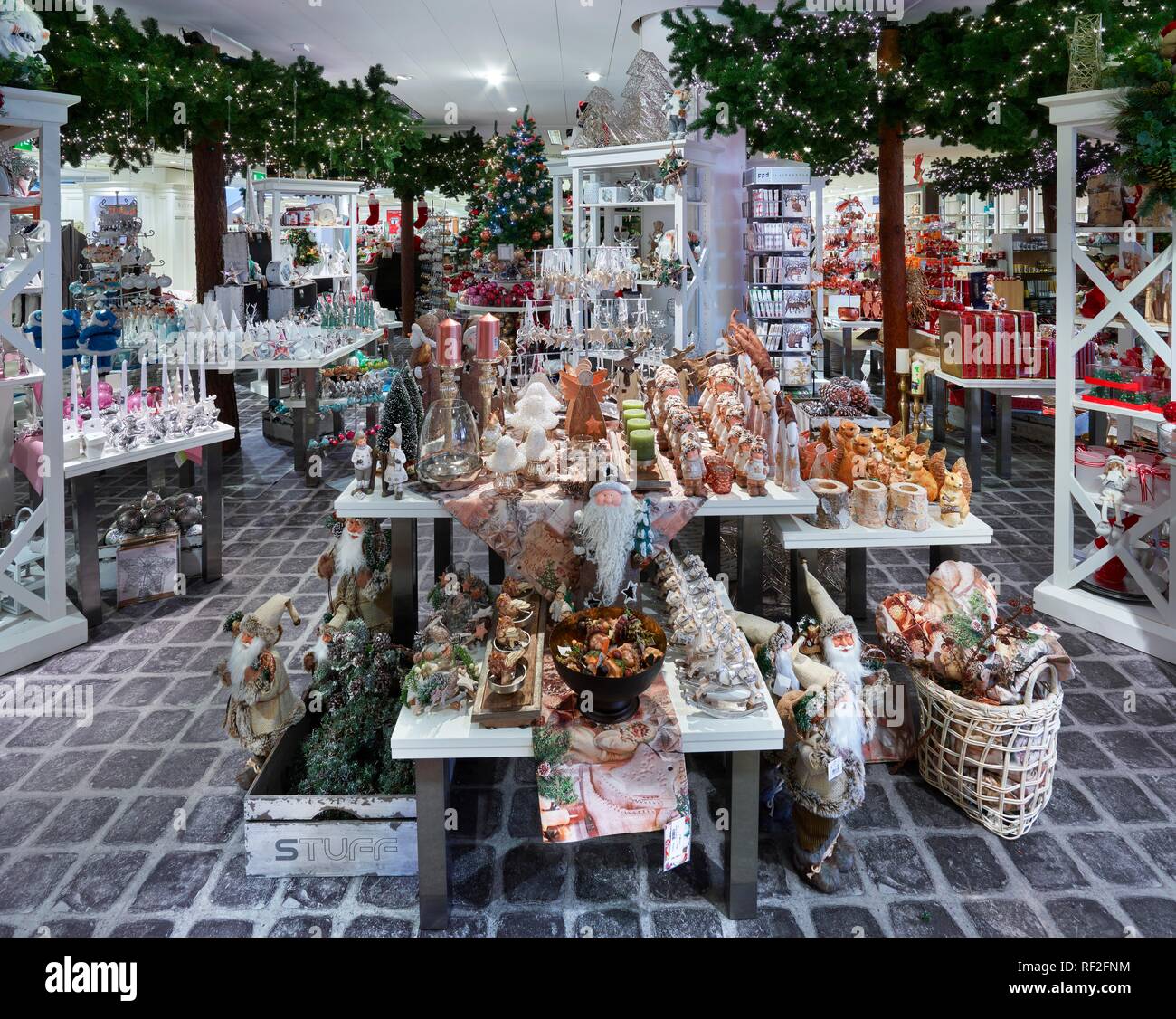 Weihnachten Abteilungen eingerichtet, Kaufhaus, München, Bayern, Deutschland Stockfoto