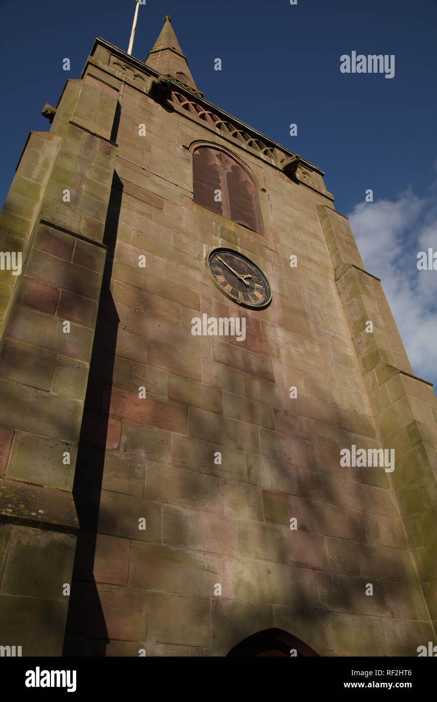 Uhrturm und Glockenturm, All Saints Church, Childwall, Liverpool Stockfoto