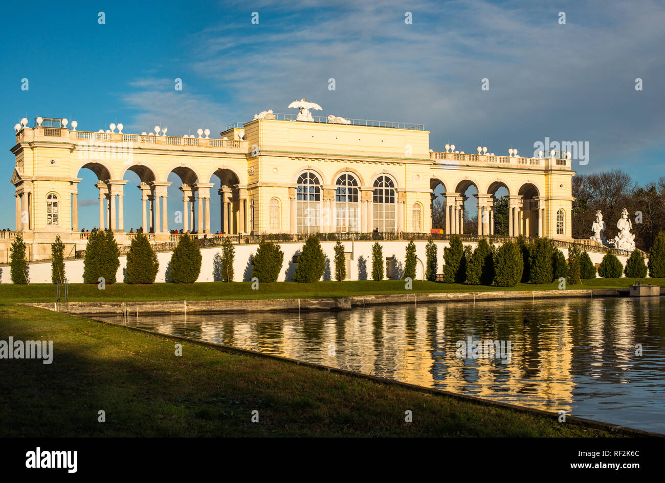 Die Gloriette in Schönbrunn, Wien, Österreich. Stockfoto