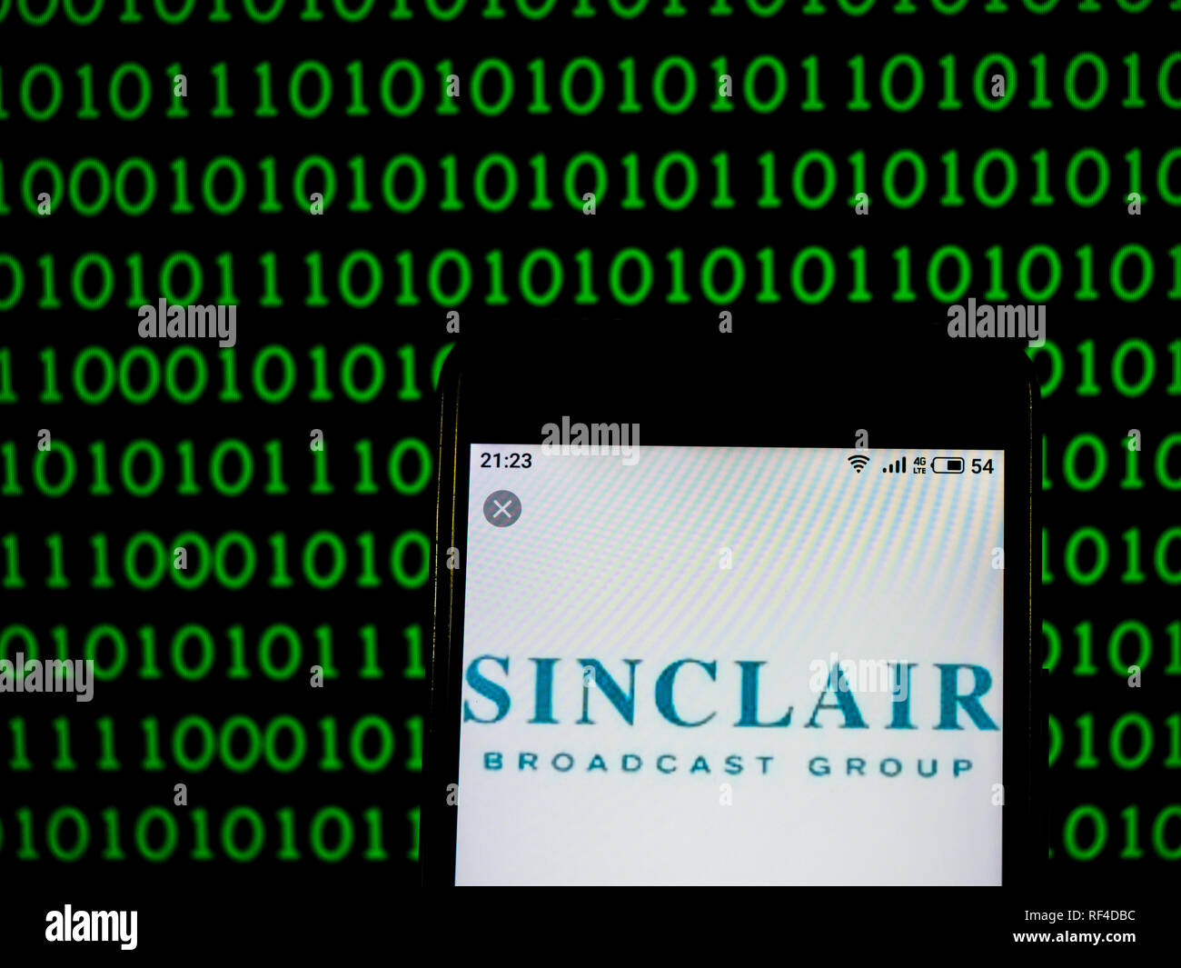 Sinclair Broadcast Group Telekommunikation Firmenlogo auf dem Smartphone angezeigt Stockfoto