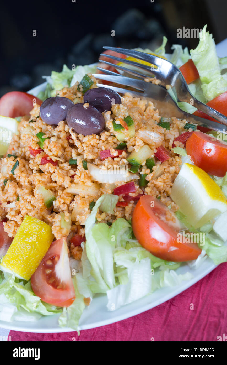 Turkischer Salat Stockfotos Und Bilder Kaufen Alamy Turkischer Salat Stockfotos Und Bilder Kaufen Alamy